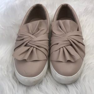 Mia Tan Size 9.5 Slip-On Bow Shoes